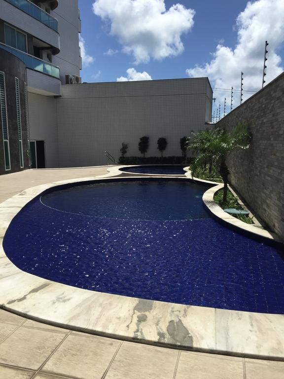 Flat Com 2 Quartos E Vista Mar Da Praia De Pontanegra-Wifi 300 Mb-Garagem-Familia-Criancas-Piscina-Pet Friendly Natal Bilik gambar