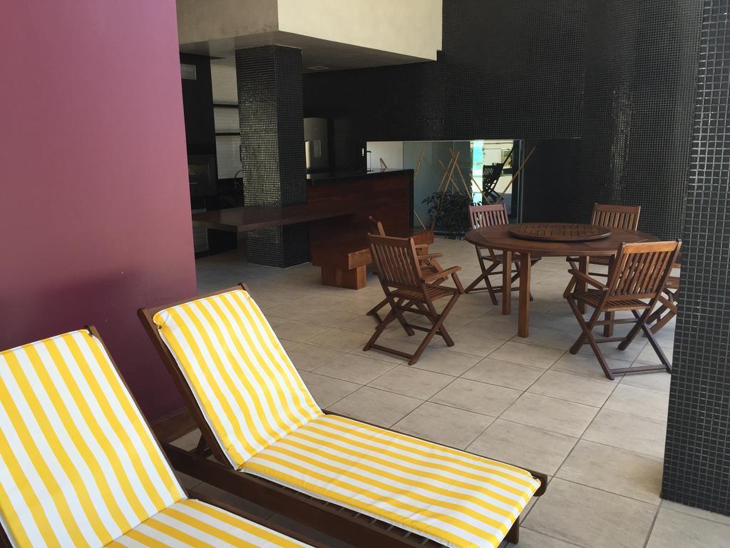 Flat Com 2 Quartos E Vista Mar Da Praia De Pontanegra-Wifi 300 Mb-Garagem-Familia-Criancas-Piscina-Pet Friendly Natal Bilik gambar